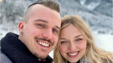Pregled Instagrama: Tim Kores in Julija zaročena, David Amaro v nedrčku, Jan Plestenjak pa pravi junak