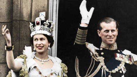 Kraljica Elizabeta II obeležila pomemben jubilej, nič ne kaže, da bi se kmalu poslovila