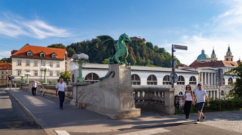 Ups, žgečkljivo: To je 5 TOP javnih krajev, kjer Ljubljančani najraje seksajo!