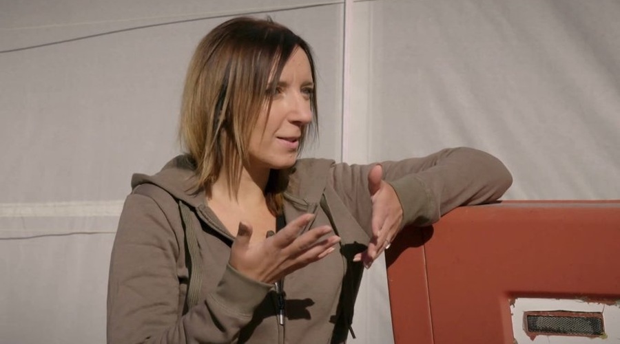 Ines iz LPD pravi: "Naročili so mi, naj to zadržim zase" (za kamerami šova se dogaja to) (foto: POP TV)