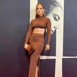 Dieta Jennifer Lopez: Zdaj je jasno, kako ohranja svojo postavo, za tak način prehrane se lahko odločite tudi vi
