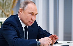 Je Putin resno bolan? Viri trdijo, da ga čaka TEŽKA operacija!