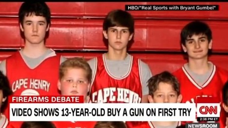 VIDEO: 13-letniku niso želeli prodati loterijske srečke, lahko pa si je kupil 22-kalibrsko puško