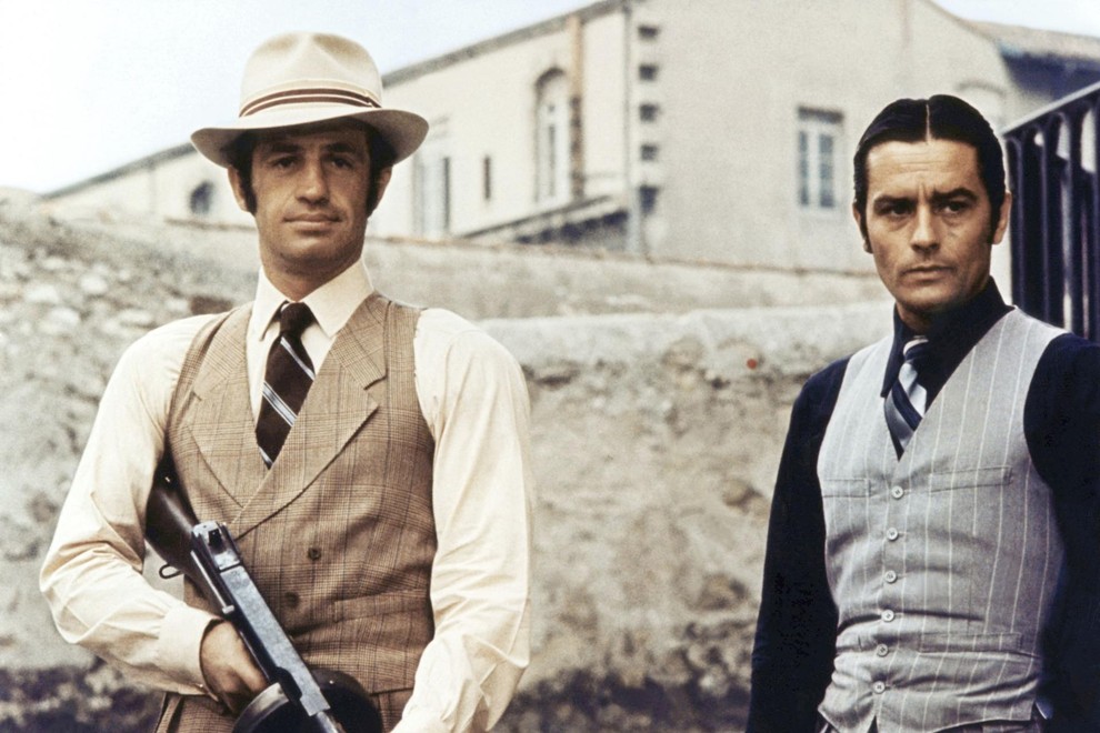 Žal že pokojni Jean-Paul Belmondo in Alain Delon v filmu Borsalino (1970).
