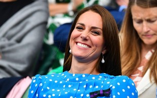 Kate Middleton v roku enega meseca dvakrat nosila isto obleko in spet osupnila