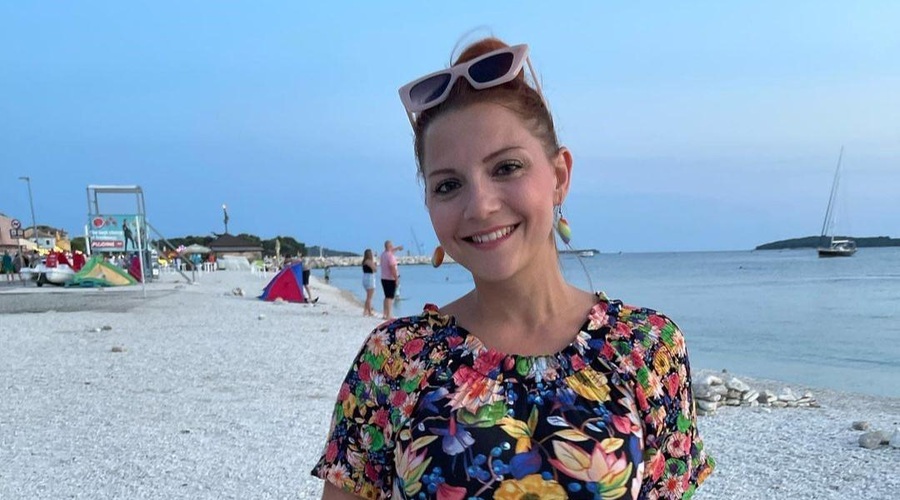Tanja Žagar tega že dolgo ni naredila, zato je presenečenje toliko večje (ni skrivala, kako ji je pri srcu) (foto: Instagram/Tanja Žagar)
