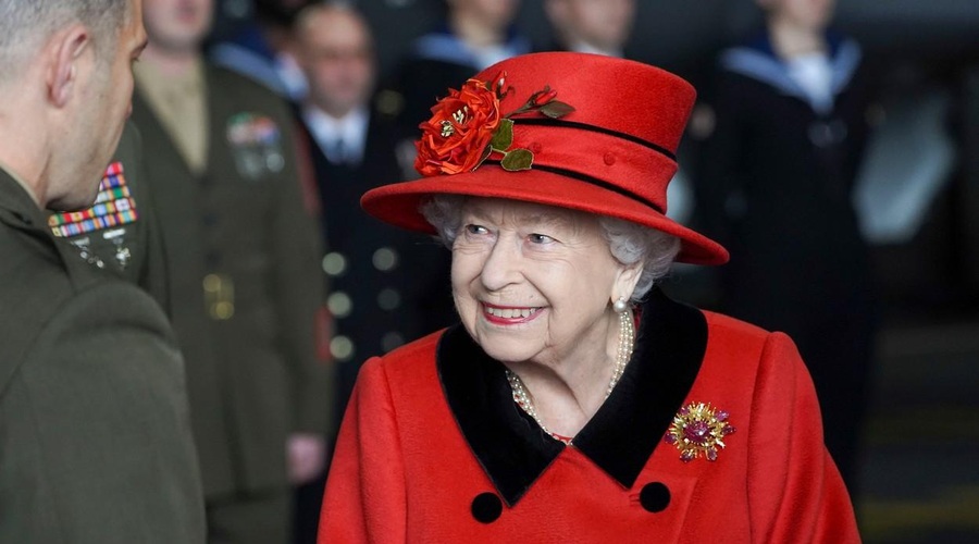 Kraljica Elizabeta II. TEGA dela svojega telesa ni nikoli pustila fotografirati, razlog pa je ... (foto: Profimedia)