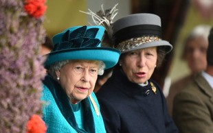 Princesa Ana razkrila vse podrobnosti zadnjih 24 ur življenja kraljice Elizabete II