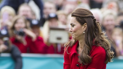 Zaradi TE slike so vsi mislili, da je Kate Middleton noseča s četrtim otrokom, po spletu je završalo!