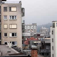 Prisilne izselitve? Številni državljani bi lahko ostali brez doma