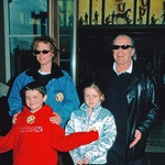 Jack Nicholson in Rebecca Broussard z njunima otrokoma Raymongom in Lorraine. (foto: Foto: Profi)