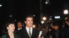 Mel Gibson in Robyn Moore Gibson.