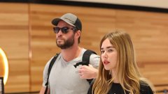 Liam Hemsworth z dekletom Gabriello Brooks prvič po lansiranju pesmi, ki jo je Miley posvetila prav njemu.
