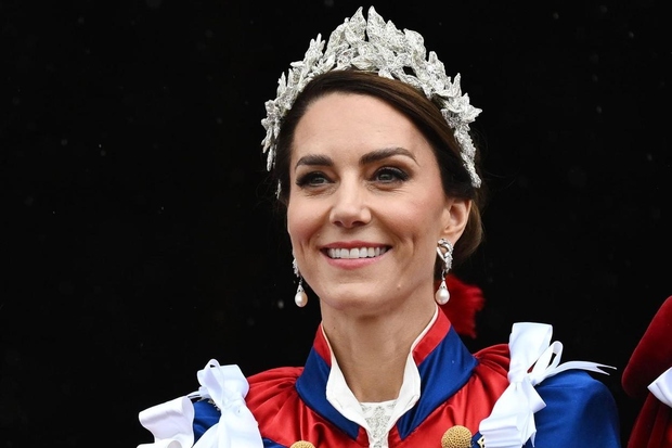 Vojvodinja Kate Middleton je bila na kronanju kralja Karla še posebej pod budnim očesom modnih radarjev, še posebej veliko dela …