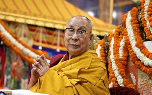 7 modrosti Dalajlame za nesrečne ženske