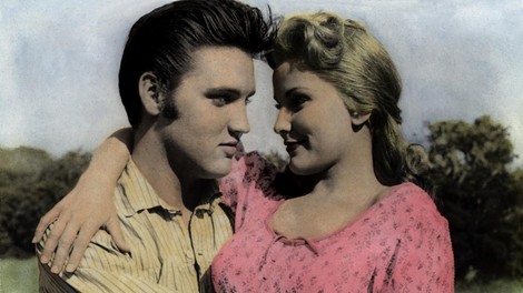 Je bil Elvis Presley spolni predator? Oboževal naj bi mladoletnice