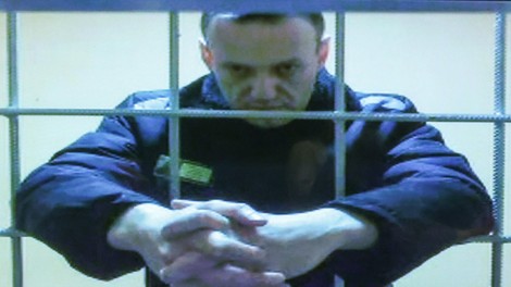 Ruske metode mučenja: politični aktivist razkril, v kaj ga vsak večer prisilijo zaporniški pazniki