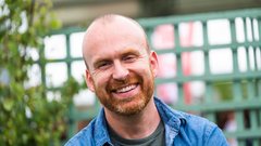 Matt Haig, pisatelj in guru duševnega zdravja: "Zaradi določenih stvari bom vedno živčna razvalina"