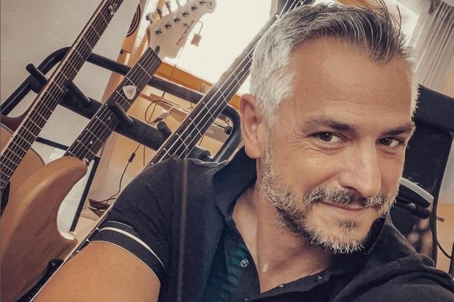 To so prve romantične fotografije Mihe Hercoga z novo srčno izbranko in videti sta do ušes zaljubljena