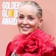 Sharon Stone brez dlake na jeziku povedala, da se ta igralec v Hollywoodu daleč najbojlše poljublja