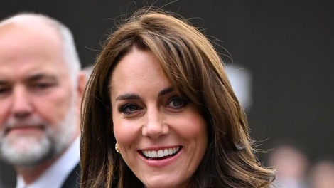 Kate Middleton že pokazala popolno jesensko modno kombinacijo