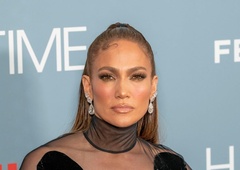 Takšna je v resnici zadnjica Jennifer Lopez, ko jo ujamejo čisto brez filtrov in na plaži