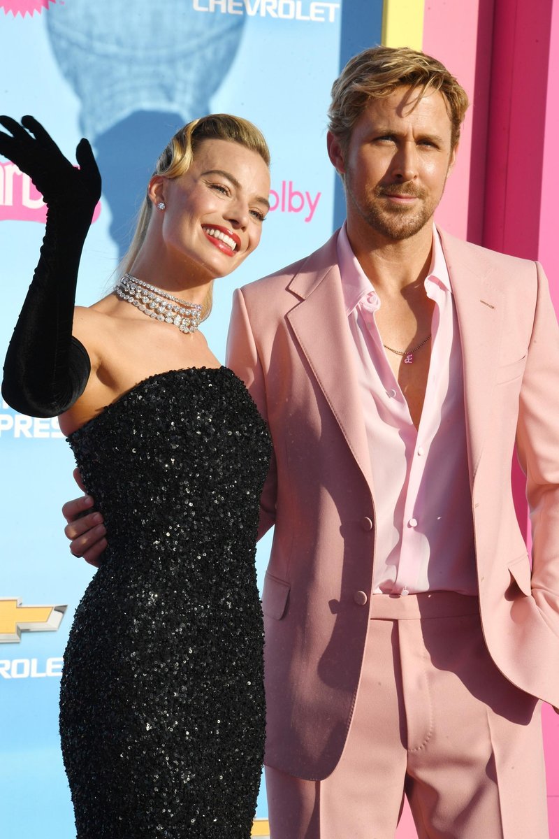 <p>Margot Robbie in Ryan Gosling na premieri filma Barbie</p>