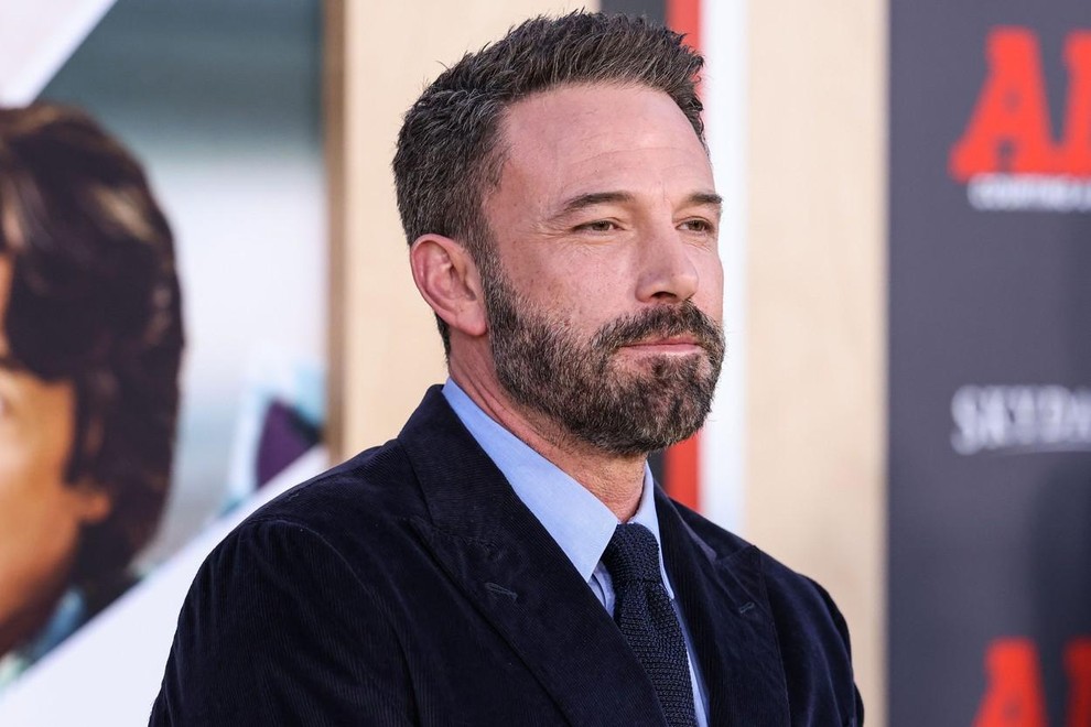 Ben Affleck je bil poročen z igralko Jennifer Garner od leta 2005 do 2018. Zmenkovati sta začela avgusta 2004, prijatelja …