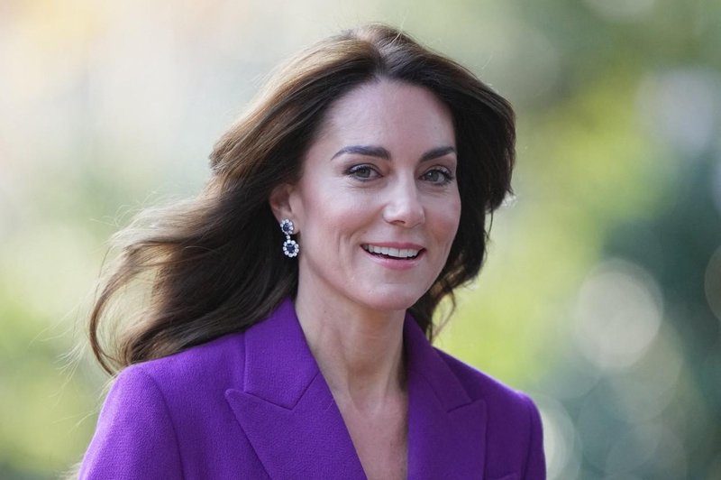 Tole so vsi spregledali: Kate Middleton je v svoj videoposnetek vstavila skrita sporočila, ki razkrivajo, kaj se ji v resnici dogaja (foto: Profimedia)