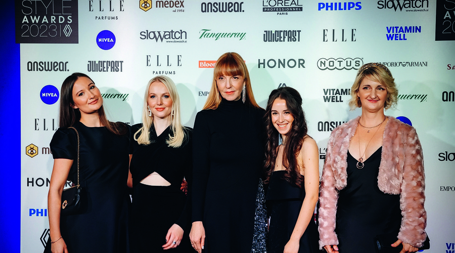 Uredništvo revije Elle (od leve proti desni): Manca Pogačar, Petra Windschnurer, Ajda Gregorc, Mojca Zemljak, Neja Drozg, Petra Cvelbar (foto: Marko Delbello Ocepek)