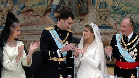 Španska kraljica Letizia je nosila najdražjo poročno obleko v zgodovini