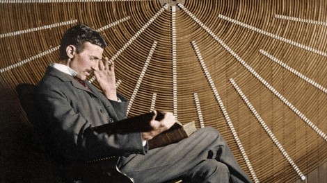 Zdaj je jasno, da Nikola Tesla nikoli ni spal kot običajni ljudje in tukaj je razlog zakaj