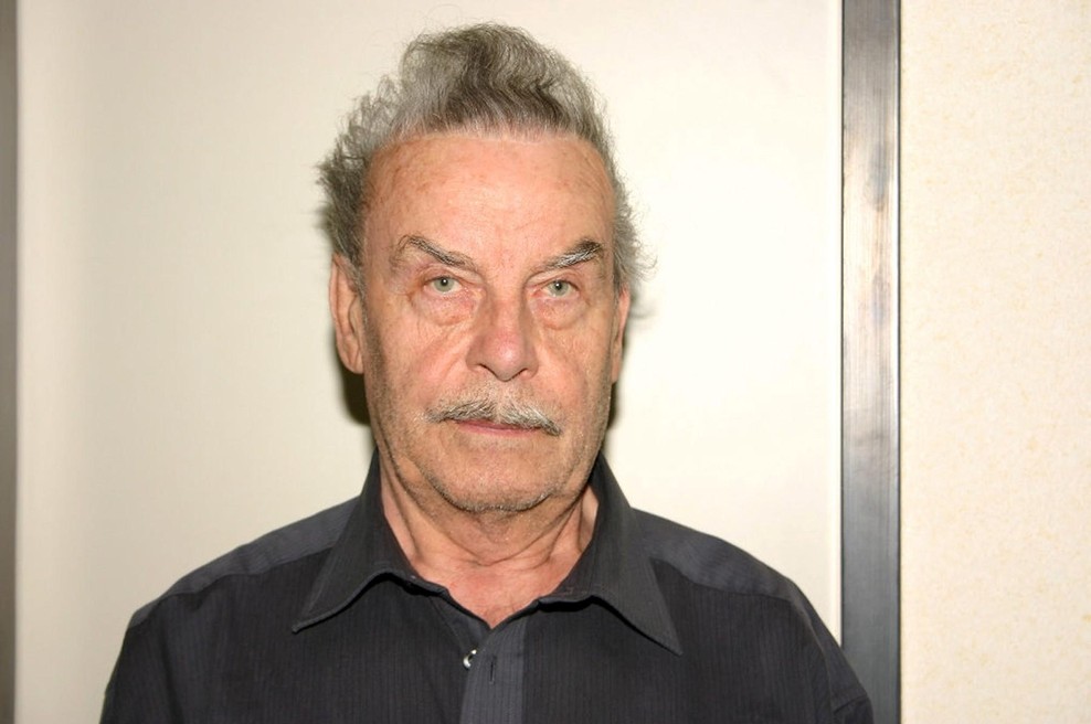 Kaaaj?! Josef Fritzl prvič po 15 letih viden na prostosti - v lokalnih kavarnah pije kavo, a prestaja dosmrtno ječo (foto: Profimedia)