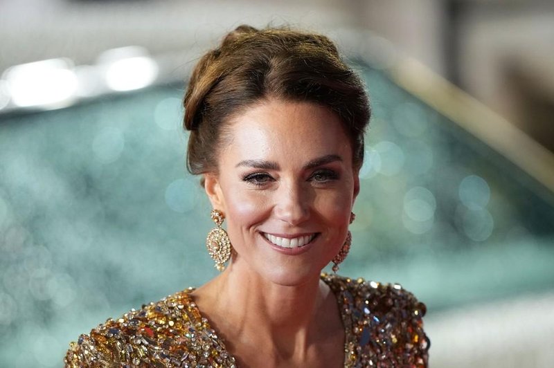 Srečanje Kate Middleton z nekom, ki ji stoji ob stran, je bilo zelo čustveno (in ne, to ni princ William!) (foto: Profimedia)