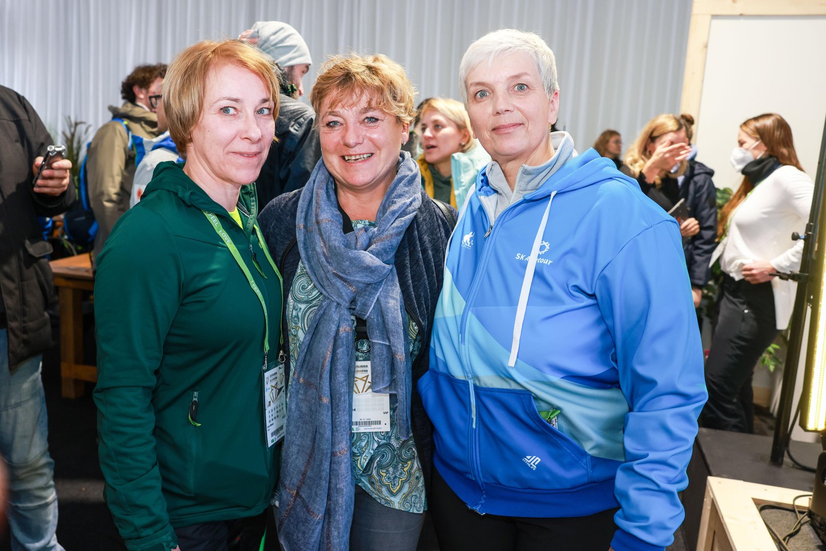 Mateja Svet se danes le še redko kje pojavi in je videti takole, mnoge