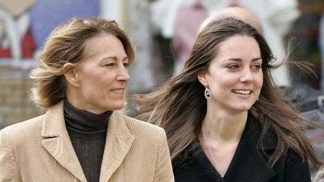 Pokazala sta, kakšna sta: To počneta starša Kate Middleton, medtem ko se ona bori z rakom!