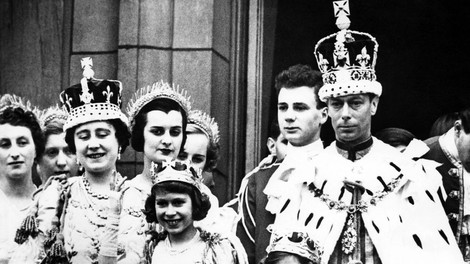 Nekoč so na britanskem dvoru molčali o boleznih monarhov - kralj Karel III. je to tradicijo prekinil