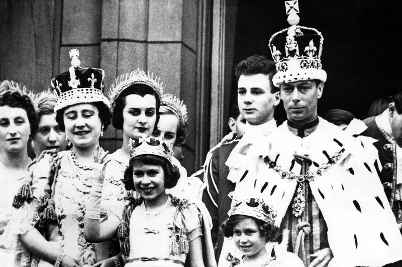 Nekoč so na britanskem dvoru molčali o boleznih monarhov - kralj Karel III. je to tradicijo prekinil (foto: Profimedia)