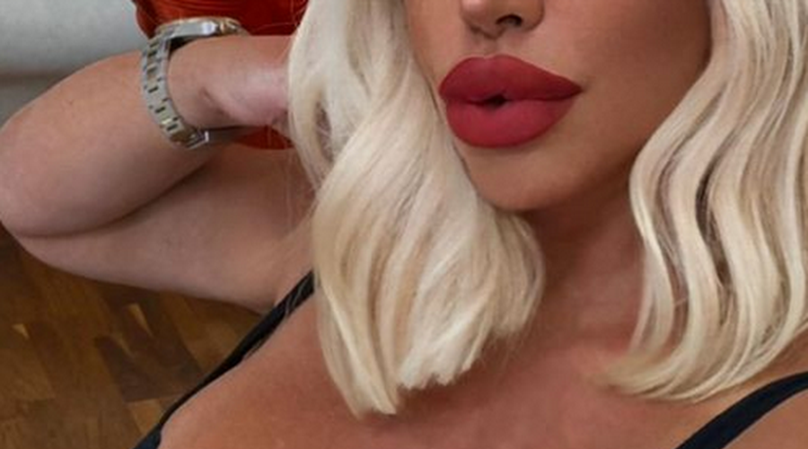 Tej mega popularni srbski pevki 20 let mlajši oboževalec podaril Rolex za kar  neverjetnih 30.000 evrov ... (foto: Vir: Instagram/Posnetek zaslona)