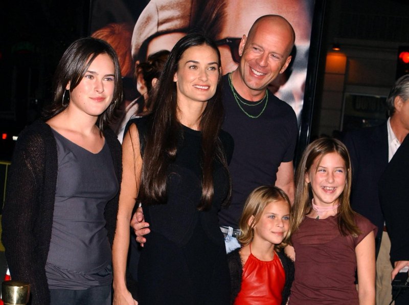 Bruce z Demi Moore in hčerkami Rumer, Scout in Tallulah.