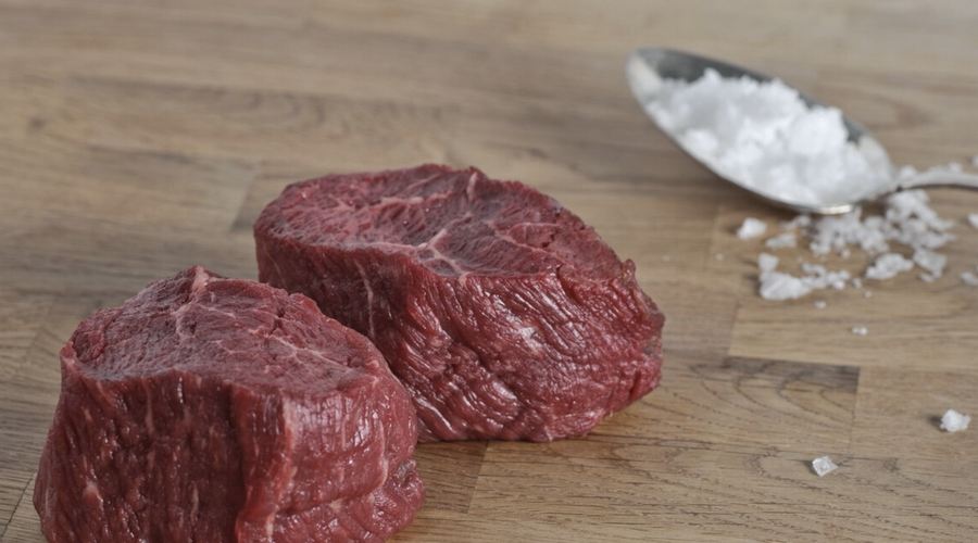 Pet čudežnih trikov za zmehčanje trdega kosa mesa (foto: Profimedia)