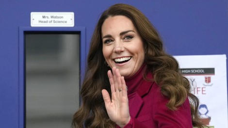 Tudi ta fotografija Kate Middleton se je zdaj pojavila in vzbuja veliko sumov (utemeljeno!)