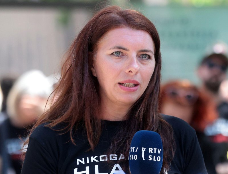 Po večmesečni odsotnosti se je vrnila TV-voditeljica Jelena Aščić
