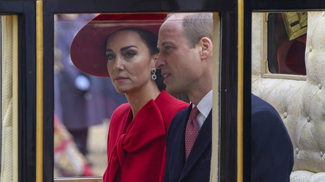 Kate Middleton in William vse bolj v strahu, mislila sta, da bosta z otroki preživela še nekaj brezskrbnih let