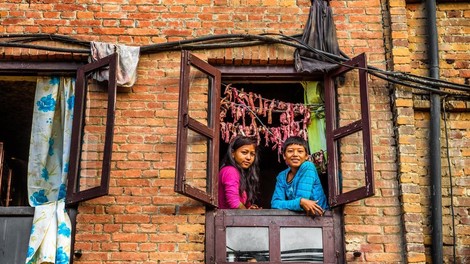 To je vas v Nepalu, ki ji pravijo 'dolina ledvic', razlog za to je zares grozljiva praksa