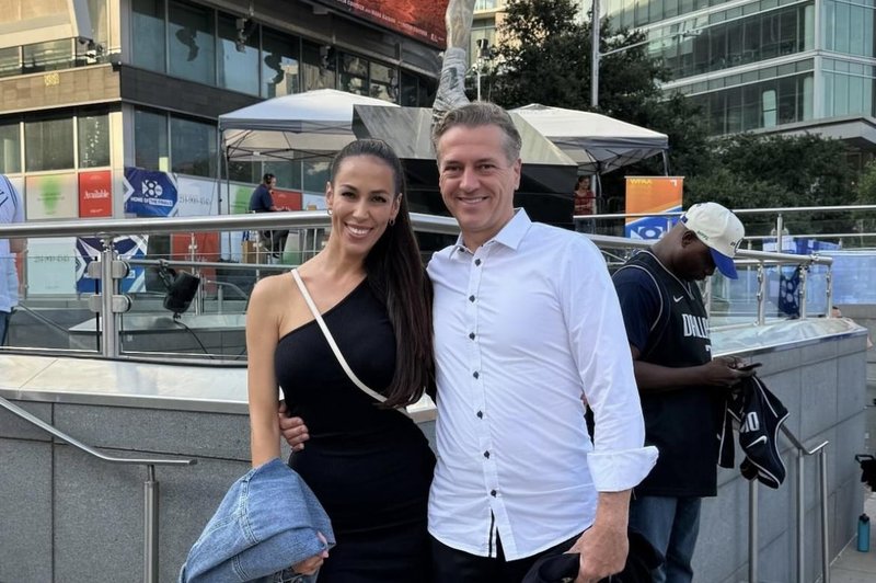 Tina Gaber je s tem poskrbela, da je bila vsa pozornost usmerjena vanjo, res je prava mojstrica! (foto: Instagram/Tina Gaber)