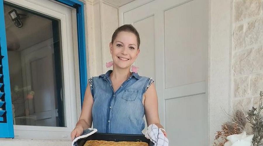 Tanja Žagar s sladico (foto: Instagram/posnetek zaslona)