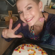 Ooo, pred 30 leti je bila Tanja Žagar videti takole, kaj pravite, bi jo prepoznali?!
