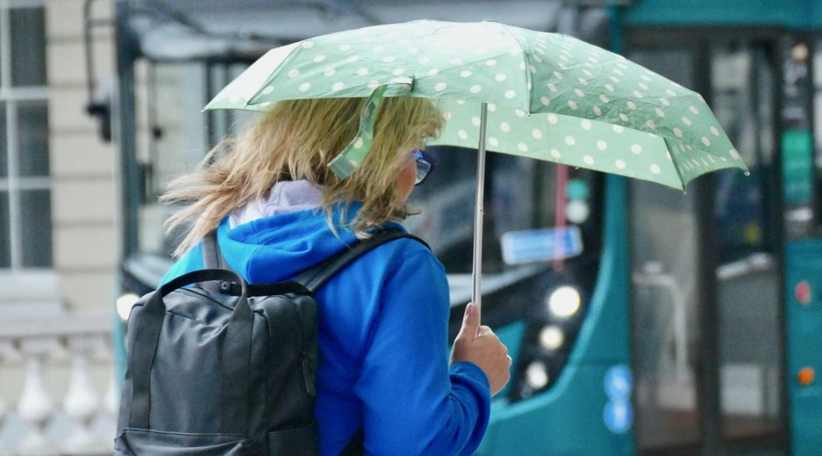 Pozor! Tako slabo vreme se nam obeta v četrtek! (foto: Profimedia)