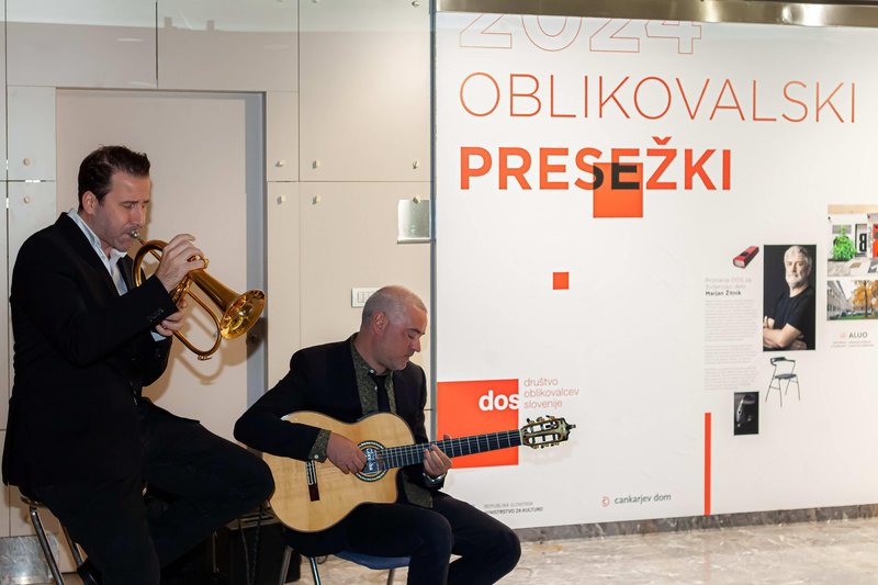 Društvo oblikovalcev Slovenije podelilo priznanja »oblikovalski presežki« (foto: Kristina Bursač)